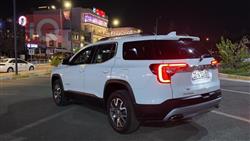 GMC Acadia